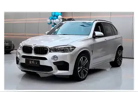 宝马X5M！ 落地两百万的赛道猛兽，现在只要三十几万，有没有兴趣！#宝马 #宝马X5M #高性价比二手车推荐视频封面