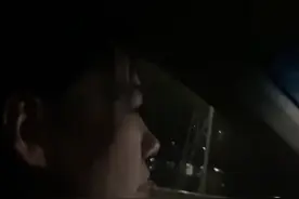 男子酒后喊女朋友开车来接，虽被“#怼”了一路却满满幸福感！#山东生活日记  视频封面