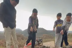 今天花450包下一个废弃的甲鱼塘，想不到竟然… #户外 #抓鱼 #三农视频封面