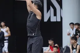 错误的屈髋做法#投篮 #篮球教学视频封面