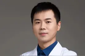 降压药能掰开吗？服药时千万要注意这些！ #硬核健康科普行动#健康冷知识知多少#关爱老人健康#降压药#降压药服用注意事项视频封面