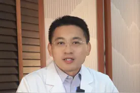 有的人一喝酒脸就变红有的人一喝酒脸就变白#医学科普  #健康  #喝酒@抖音短视频 @DOU+小助手视频封面