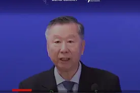 #尚福林：商业信用缺失问题仍存在 ，企业要获得投资，必须赢得投资者的信任
#外滩金融峰会现场直击 #财经大咖来了视频封面