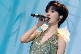 #郁可唯 深情演唱1987版电视剧#红楼梦 主题曲#枉凝眉视频封面