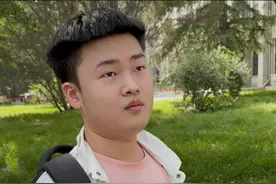 没参加高考是什么体验？ #北京大学 #保送 #内容过于真实 #街头采访视频封面