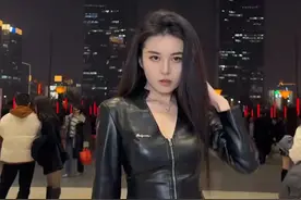 电影感拉满！近日，#郑州东站成网红新晋打卡地 。很多网友表示：为了这个镜头特意去了趟郑州～郑州东站回应：拍摄位置在角落，不影响进站路线。视频封面