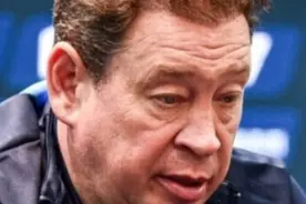 在对阵天津津门虎的赛前发布会上，申花主帅斯卢茨基直言中超联赛水平可以对标欧洲中游联赛，国内有不少球员可以在欧洲立足 #申花主帅称中超可对标欧洲中游水平 #上海申花 #斯卢茨基 #2024中超联赛 #dou来足球季视频封面
