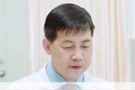 门诊故事：患者手臂胀痛有硬块，要不要做手术？ #硬核健康科普行动 #年度健康知识干货大赏 #硬块 #手术视频封面