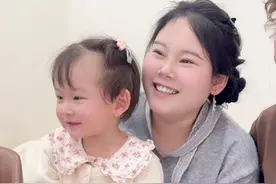 今天给孩子选照片，每一张都融化了做妈妈的心，拍的不仅是照片，更是想留这短暂的美好回忆，婆婆也给老三起了几个名字，大家听听咋样#乡村生活家 #新农人计划2025视频封面