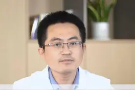 屁股长了大红包， 让人如坐针毡，反反复复很难受！这个视频帮到你#皮肤 #科普  #火疖子视频封面