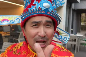 同学们家长们，过去的一年留学不再奢侈，新年的一年留学目标要更加明确！#留学 #升学规划 #教育 #暴叔讲留学 #暴叔升学规划 @暴叔讲家庭教育 @暴叔讲升学规划 @站在暴叔背后的男人视频封面