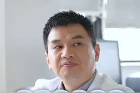 吸烟对肺部的危害之大难以想象，希望每位患者都能珍惜自己的肺 #肺结节 #肺癌 #医学科普 #医生日常视频封面