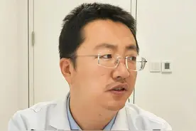 患者有急性胃肠炎，一晚上腹泻二三十次，建议急诊输液治疗。#医学科普 #医生日常 #急性胃肠炎 #硬核健康科普行动  #医疗创作者培优计划