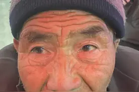 洛阳市寻亲：九旬老人被救助，自述叫马永清，戴毛线帽图片