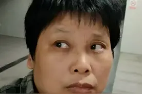 亳州市寻亲：青年女子被救助，穿军绿色格子上衣、蓝白色牛仔裤，高1米59图片