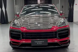 30万打造出300万排面，这个卡宴暴改案例你收好！ #dou是好车 #豪车 #卡宴 #迈莎锐 #mansory视频封面
