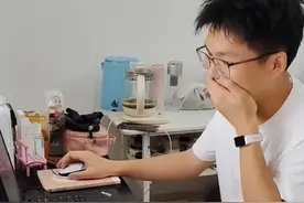 2025重庆高考出分，酉阳考生淡定查分，底气十足！12年寒窗苦读，轻舟已过万重山！#2025年高考 #查分 #金榜题名