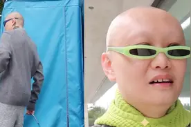 香港老公的奇葩穿搭，老婆亲自下场吐槽！ 事隔一个多月，虽迟但到的第三集来咯！
大家希望我亲口解说的
安排安排！没有ai，猴子我现场“开喷”～
还有人说爱德华是不是没有长裤
这不，天气变凉了
长裤安排起来！
#探寻好生活的百种温度 #穿搭 #香港 #情侣 #搞笑视频封面