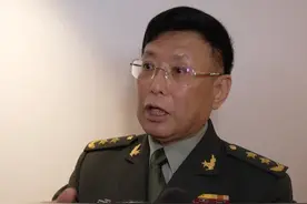 美大谈"#印太战略" #解放军中将：本国的事由本国人民做主视频封面