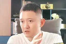 如何看待黄金大涨呢？ #股票 #股民 #薛松