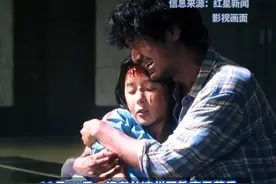 甘肃武威一初三女孩跳楼轻生 用手指在窗户上写下“我不想活了”家属称女孩曾被老师当街言语威胁 区教育局：初查涉事教师“无直接责任”#甘肃 #武威 #初中女生 #初三 #教育局视频封面