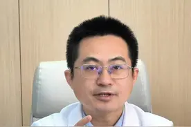 脸上长了黄褐斑，到底应该怎么办 #黄褐斑 #护肤 #硬核健康科普行动  #黄褐斑怎么去除