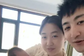 新手奶爸独自带着宝宝去复查，感谢网络上叔叔姨姨们这些天的关心，我们哇塞打怪兽升级成功啦！#新手奶爸 #人类幼崽 #带娃日常视频封面