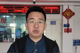 在外流浪10年的丛培利大叔，最新体检结果显示身体比较健康 #威海大叔 #流浪大叔跨越十年的归家路#丛培利 #丛培利回家后续 #这就是互联网的意义吧视频封面