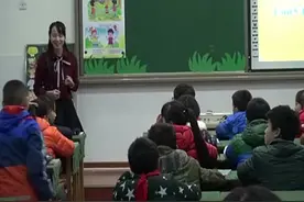 重大版四年级英语上册《Unit 5 those are pa视频封面