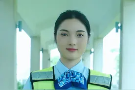 #别划走 #高速知识小课堂  高速的自助卡机是这样使用的，你学会了吗？欢迎大家评论区留言~#高速发卡机 #高速视频封面