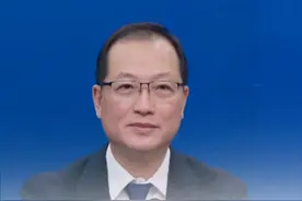 广州即将开启促销模式 天河区27日起发放消费券#国庆假期  #广州文旅视频封面