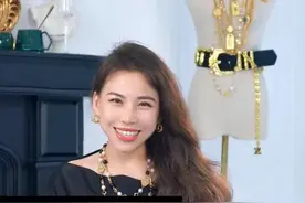 张嘉倪不温不火的原因找到了，普通甜辣女生如何美出新高？ #张嘉倪 #时尚穿搭 #明星穿搭 #freya线上诊断 视频封面