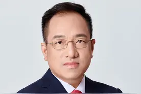 牙疼会引起发烧吗 #医学科普 #牙疼 #口腔健康 #牙医 #牙髓炎视频封面