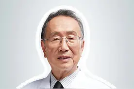 高血压还吸烟相当于减寿 #吸烟有害健康 #医疗健康创作训练营 #抖出健康知识宝藏   #健康无畏自在如她  #她们的精选视频封面