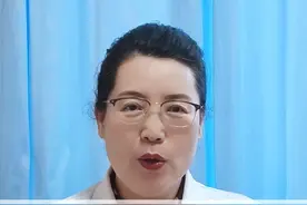 后背疼痛肩胛骨缝疼痛，原因究竟在哪 #颈椎病 #医学科普 #涨知识 #医者仁心视频封面