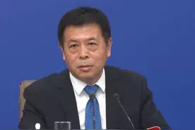 国家不同意你胖！国家卫健委主任雷海潮谈“体重管理年”行动，完整版视频来了 #体重管理  #聚焦两会视频封面