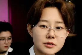 大小姐，听说你想看我俩穿裙子？真拿你没办法，有彩蛋，注意看！#晚安大小姐  #反转 #答应我一定要看到最后 #丝滑 #晚安大小姐舞蹈挑战 @抖音短视频视频封面