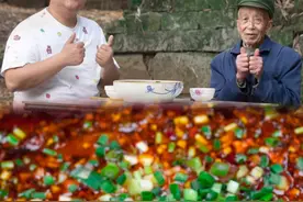 猪肝买回家，你可以像我这样做，鲜嫩脆爽，麻辣十足视频封面