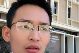 在美国卖酱香饼月入10万？小唐被当街拷走，疑似遭女徒弟背刺 #小唐酱香饼 #洛杉矶 #心心在美国