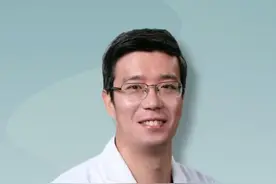 感染新冠后发热，一定要药物降温吗？#新冠 #发热 #降温 #居家防疫 #医学科普视频封面