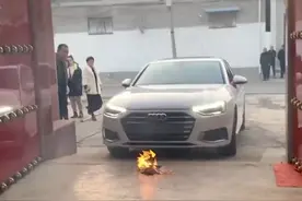 为什么懂车的人都买白色车？#汽车知识 #车知识分享计划 #带你懂车视频封面