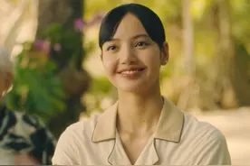 《白莲花度假村》第三季震撼回归！Lisa参演引爆期待!视频封面