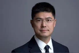 “副总裁女儿开盒事件”隐私数据究竟从何而来？如何追责？ #热点新闻事件 #刑事辩护 #抖来普法 #我要上热门 #北京律师视频封面