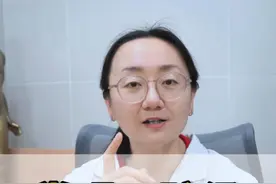 用好4味药，健脾又祛湿，如果有脾虚湿气重的人赶紧藏起来慢慢用 #四神汤 #健脾祛湿 #脾虚 #湿气重 #开工健康手册视频封面
