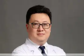 氨糖的作用，以及哪些人不能吃，这个视频讲清楚 #膝关节疼痛 #骨科知识 #硬核健康科普行动  #医疗创作者培优计划视频封面