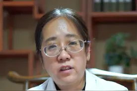 膜性肾病什么时候启动治疗，其实膜性肾病根据24小时蛋白定量分级有三个等级。分别是低危、中危和高危，大家要根据不同情况采取不同的措施#膜性肾病 #王洪霞视频封面