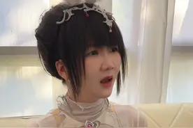 这只猫到底是上楼还是下楼呢 #斗罗大陆唐三小舞视频封面