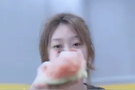 得此女友，夫复何求 #羽毛球 #王小羽 视频封面