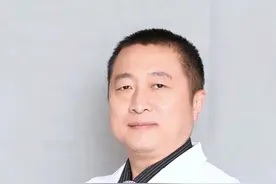 烫伤后留下的黑印怎么消除？#烧烫伤 #色素沉着 #创面愈合 #健康科普 