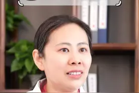 #牙龈萎缩 #牙根外露 应该怎么治疗？#口腔健康 #健康科普 @DOU+小助手 @DOU+上热门视频封面